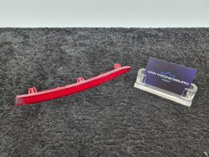 Gebruikte Bumper reflector rechts-achter BMW 6 serie Gran Turismo (G32) 640d xDrive 24V Prijs € 20,00 Inclusief btw aangeboden door Van Kronenburg Engines
