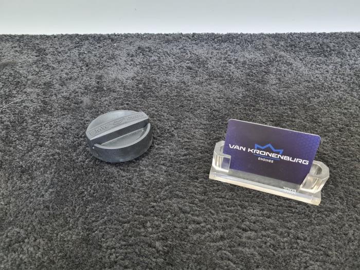 Oliedop van een BMW 1 serie (F20) 116d 2.0 16V 2014