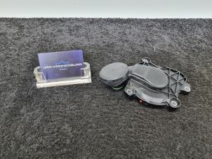 Gebruikte Carterventilatie Mercedes E (W212) E-300 V6 24V BlueEFFICIENCY 4-Matic Prijs € 30,00 Inclusief btw aangeboden door Van Kronenburg Engines