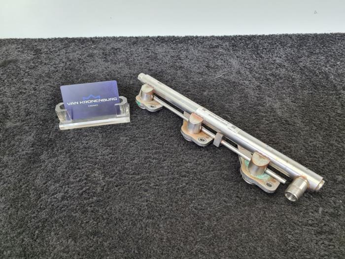 Gebruikte Verstuiver brug Mercedes E (W212) E-300 V6 24V BlueEFFICIENCY 4-Matic Prijs € 40,00 Inclusief btw aangeboden door Van Kronenburg Engines