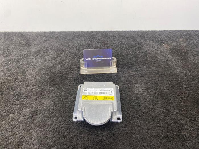Gebruikte Ontstekingcomputer BMW 5 serie (F10) 530i 24V TwinPower Turbo Prijs op aanvraag aangeboden door Van Kronenburg Engines