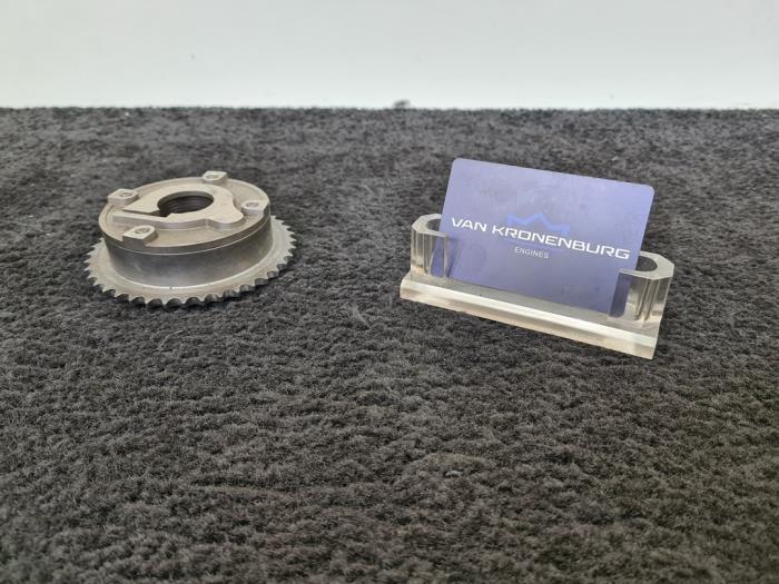 Gebruikte Nokkenas Verstelling BMW 1 serie (F20) 116i 1.6 16V Prijs € 64,95 Inclusief btw aangeboden door Van Kronenburg Engines