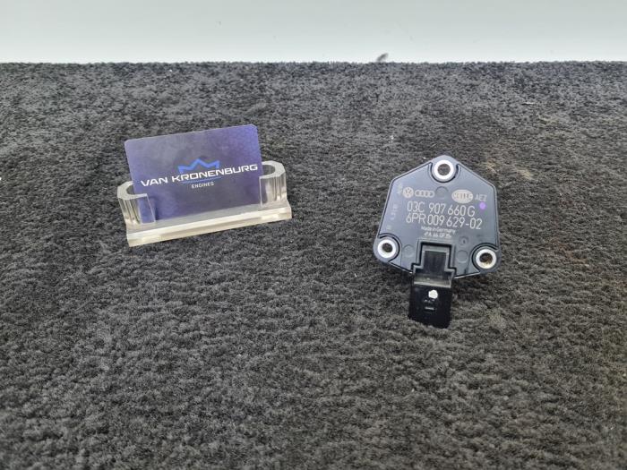 Gebruikte Oliepeil sensor Volkswagen Touran (1T3) 2.0 TDI 16V 140 Prijs € 8,95 Inclusief btw aangeboden door Van Kronenburg Engines
