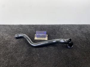 Gebruikte Waterpijp Citroen Jumper (U9) 2.0 BlueHDi 130 Prijs € 15,00 Inclusief btw aangeboden door Van Kronenburg Engines