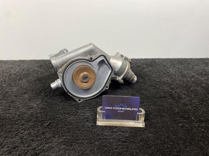 Gebruikte Waterpomp BMW M3 (F80) 3.0 24V TwinPower Turbo Prijs € 150,00 Inclusief btw aangeboden door Van Kronenburg Engines