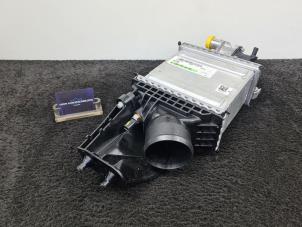Nieuwe Intercooler Mercedes C-Klasse AMG (W206) C-63S E-Performance AMG 2.0 Turbo 4-Matic+ Prijs € 460,01 Inclusief btw aangeboden door Van Kronenburg Engines