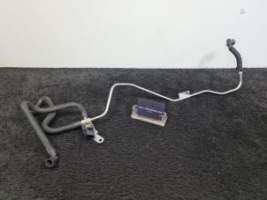 Gebruikte Brandstofleiding Porsche 911 (991) 4.0 24V GT3 Prijs € 250,00 Inclusief btw aangeboden door Van Kronenburg Engines