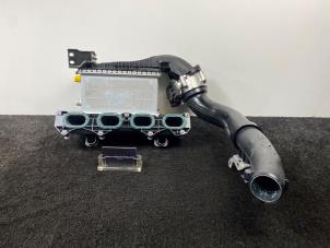 Gebruikte Intercooler Mercedes C (W206) C-180 1.5 EQ Boost Prijs € 300,00 Inclusief btw aangeboden door Van Kronenburg Engines