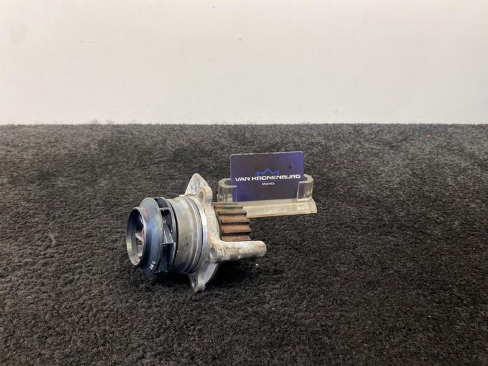 Gebruikte Waterpomp Audi Q5 (8RB) 2.0 TDI 16V Quattro Prijs € 30,00 Inclusief btw aangeboden door Van Kronenburg Engines