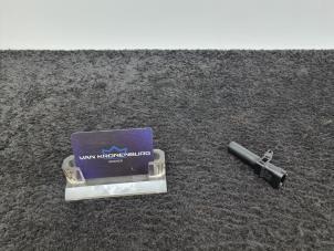 Gebruikte Krukas sensor Mercedes S (C217) 5.5 S-63 AMG V8 32V Biturbo 4-Matic Prijs € 19,95 Inclusief btw aangeboden door Van Kronenburg Engines