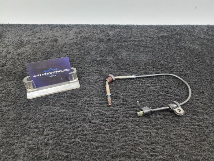 Gebruikte Uitlaat temperatuursensor Mercedes GL (X164) 4.0 GL 420 CDI V8 32V Prijs € 40,00 Inclusief btw aangeboden door Van Kronenburg Engines
