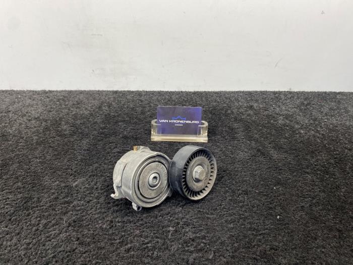 Gebruikte Spanner multiriem Audi A6 (C7) 2.0 T FSI 16V Prijs € 50,00 Inclusief btw aangeboden door Van Kronenburg Engines