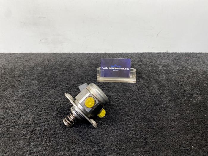 Gebruikte Brandstofpomp Mechanisch BMW 5 serie (F10) M5 V8 32V 30 Jahre, Competition Edition Prijs € 99,99 Inclusief btw aangeboden door Van Kronenburg Engines