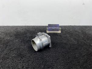 Gebruikte Luchtmassameter Maserati Ghibli III 3.0 Diesel Prijs € 50,00 Inclusief btw aangeboden door Van Kronenburg Engines