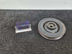 Gebruikte Krukas Poelie Jeep Grand Cherokee (WK/WK2) 3.0 CRD V6 24V Prijs op aanvraag aangeboden door Van Kronenburg Engines