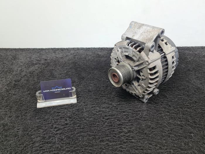 Gebruikte Dynamo Mercedes ML II (164/4JG) 4.0 ML-420 CDI 4-Matic V8 32V Prijs € 150,00 Inclusief btw aangeboden door Van Kronenburg Engines