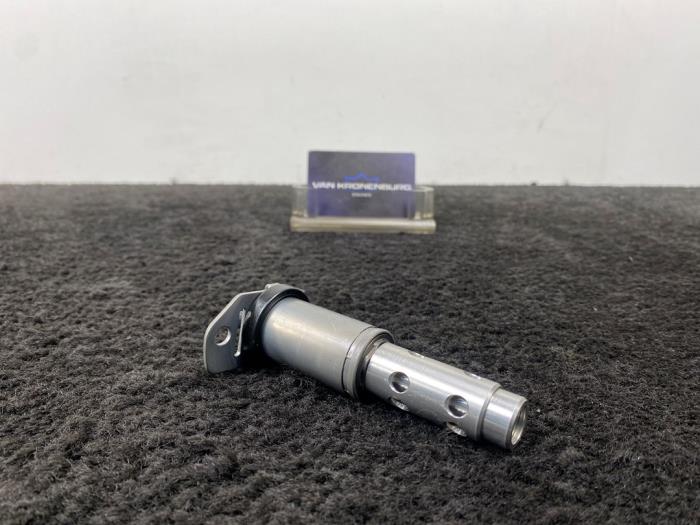 Gebruikte Nokkenas Sensor BMW 3 serie (E92) 328Xi 24V Prijs € 35,01 Inclusief btw aangeboden door Van Kronenburg Engines