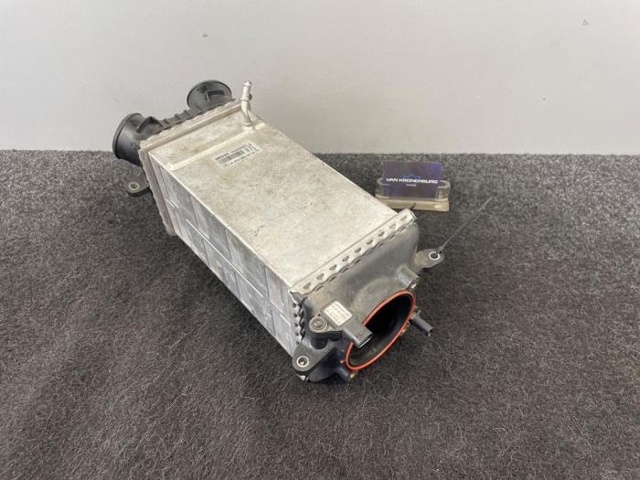 Gebruikte Intercooler Mercedes S AMG (W221) 5.5 S-63 AMG V8 32V Biturbo Perform.Pack Prijs € 99,99 Inclusief btw aangeboden door Van Kronenburg Engines