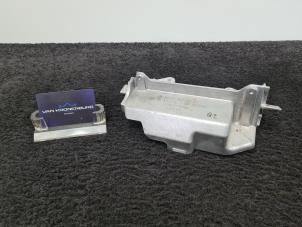 Gebruikte Motorrubber Mercedes ML II (164/4JG) 4.0 ML-420 CDI 4-Matic V8 32V Prijs € 25,00 Inclusief btw aangeboden door Van Kronenburg Engines