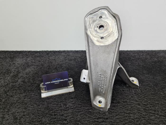 Gebruikte Motorsteun Lamborghini Huracan 5.2 V10 LP 610-4 Prijs € 59,96 Inclusief btw aangeboden door Van Kronenburg Engines