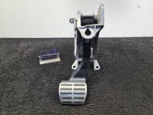 Gebruikte Rempedaal Lamborghini Huracan 5.2 V10 LP 610-4 Prijs € 79,94 Inclusief btw aangeboden door Van Kronenburg Engines