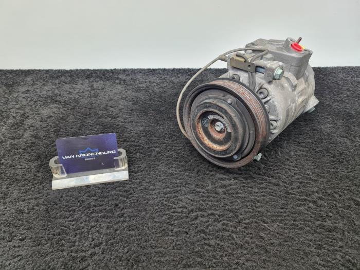 Gebruikte Aircopomp Porsche 911 (996) 3.6 Carrera 24V Prijs € 45,00 Inclusief btw aangeboden door Van Kronenburg Engines