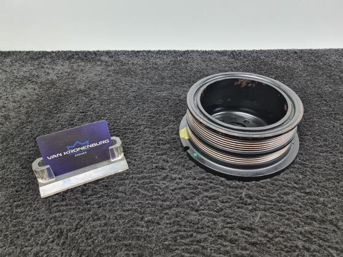 Gebruikte Poelie Krukas BMW 6 serie (E64) 645 Ci 4.4 V8 32V Prijs € 50,00 Inclusief btw aangeboden door Van Kronenburg Engines