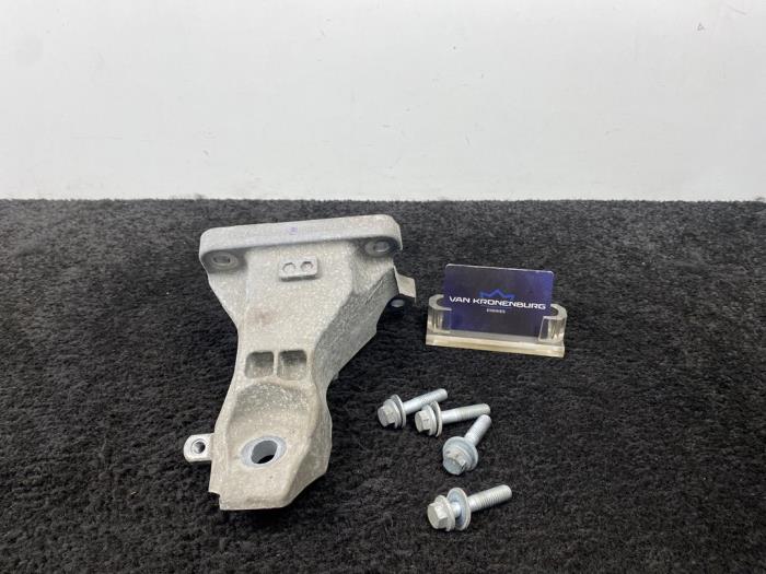 Gebruikte Motorrubber Landrover Range Rover IV (LG) 5.0 V8 32V Supercharged Prijs € 50,00 Inclusief btw aangeboden door Van Kronenburg Engines