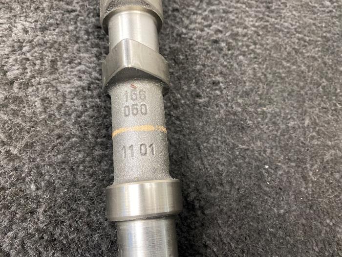 Nokkenas van een Mercedes-AMG C AMG (C204) 6.2 C-63 AMG V8 32V 2012