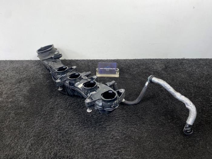 Gebruikte Inlaatspruitstuk Mercedes C AMG (C205) 4.0 C-63 AMG V8 Biturbo Prijs € 299,95 Inclusief btw aangeboden door Van Kronenburg Engines