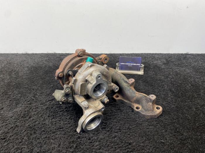 Gebruikte Turbo Audi A4 Avant Quattro (B8) 2.0 TDI 16V Prijs € 150,00 Inclusief btw aangeboden door Van Kronenburg Engines