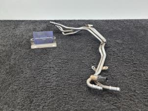 Gebruikte Brandstofleiding Audi A5 Cabrio (F57/F5E) 2.0 TDI 16V Quattro Prijs € 50,00 Inclusief btw aangeboden door Van Kronenburg Engines