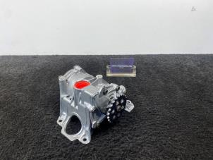 Gebruikte Oliepomp BMW 3 serie (F30) 318d 2.0 16V Prijs € 140,00 Inclusief btw aangeboden door Van Kronenburg Engines