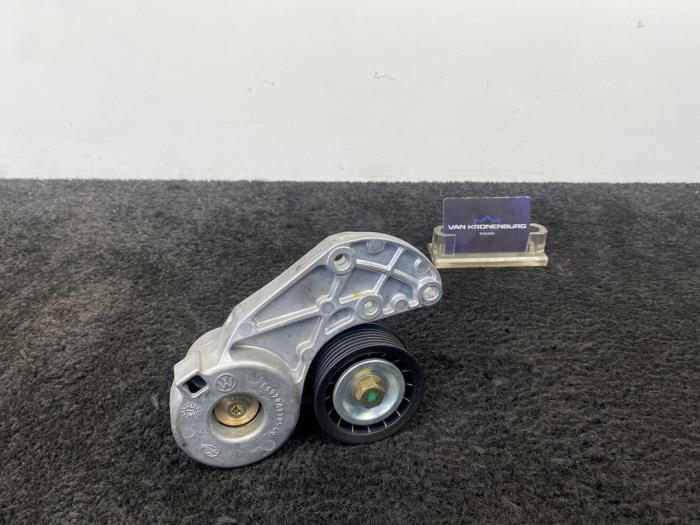 Gebruikte Spanner multiriem Porsche Cayenne (9PA) 3.2 V6 24V Prijs € 30,00 Inclusief btw aangeboden door Van Kronenburg Engines