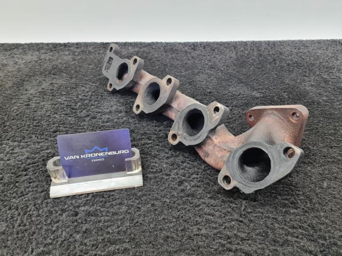 Gebruikte Spruitstuk Uitlaat Mercedes E (W210) 2.2 E-200 CDI 16V Prijs € 40,00 Inclusief btw aangeboden door Van Kronenburg Engines