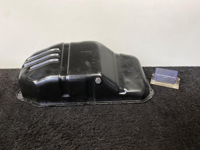Gebruikte Carterpan Audi 100 (C2) 2.1 L5S,GL5S Prijs € 50,00 Inclusief btw aangeboden door Van Kronenburg Engines