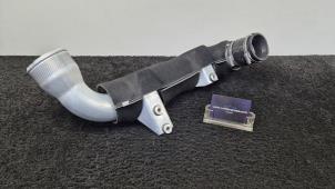Gebruikte Intercooler Buis Mercedes A (177.0) 2.0 A-45 AMG Turbo 16V 4Matic+ Prijs € 75,00 Inclusief btw aangeboden door Van Kronenburg Engines