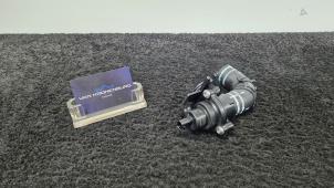 Gebruikte Druksensor Mercedes A (177.0) 2.0 A-45 AMG Turbo 16V 4Matic+ Prijs € 50,00 Inclusief btw aangeboden door Van Kronenburg Engines