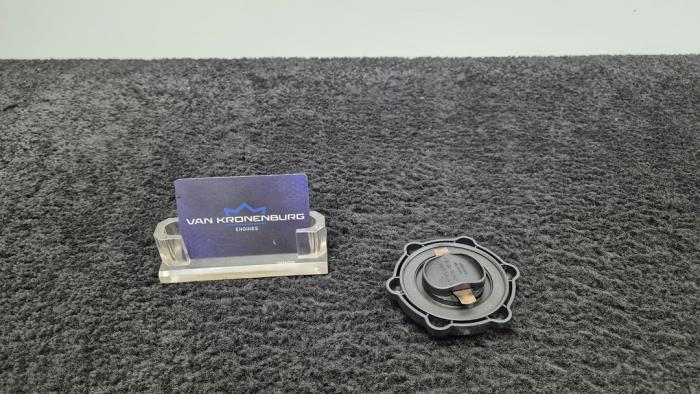 Oliedop van een BMW M3 (E90) 4.0 V8 32V CRT 2011