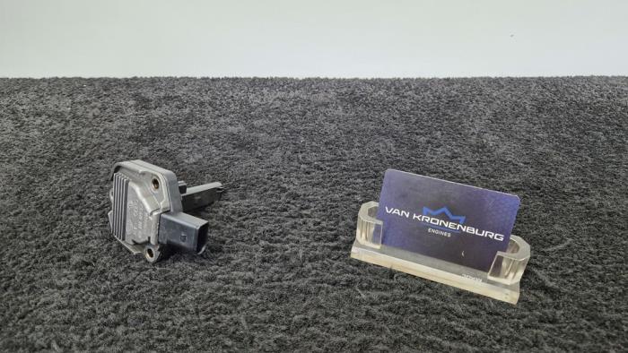 Gebruikte Oliepeil sensor Audi S4 (B7) S4.2 V8 40V Prijs € 25,00 Inclusief btw aangeboden door Van Kronenburg Engines