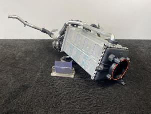 Gebruikte Intercooler Mercedes S (222.0/222.1) 5.5 S-63 AMG V8 32V Biturbo 4-Matic Prijs € 199,95 Inclusief btw aangeboden door Van Kronenburg Engines