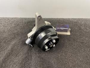 Gebruikte Stuurpomp Mercedes GLE Coupe (C292) 63 AMG S V8 biturbo 32V 4-Matic Prijs € 350,00 Inclusief btw aangeboden door Van Kronenburg Engines