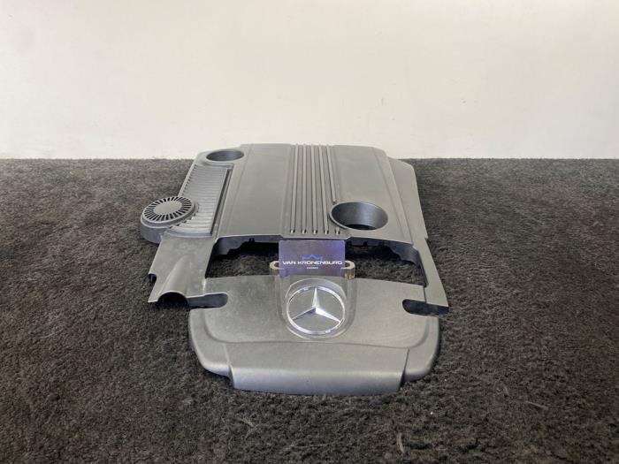 Motor Beschermplaat van een Mercedes-Benz E (W212) E-200 CGI 16V BlueEfficiency 2013