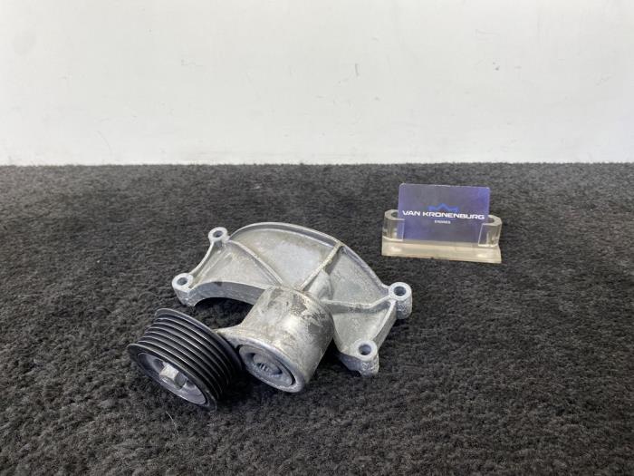 Gebruikte Dynamosteun onder Audi A6 Allroad Quattro (C7) 3.0 V6 24V TFSI Prijs € 24,95 Inclusief btw aangeboden door Van Kronenburg Engines