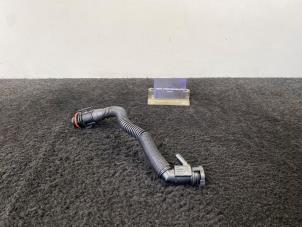 Gebruikte Carterventilatie Mercedes A (177.0) 2.0 A-220d 4Matic Prijs € 25,00 Inclusief btw aangeboden door Van Kronenburg Engines