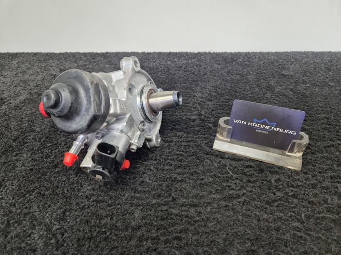 Gebruikte Dieselpomp Mini Clubman (F54) 2.0 Cooper D 16V Prijs € 150,00 Inclusief btw aangeboden door Van Kronenburg Engines