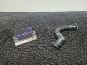 Gebruikte Leiding (diversen) Audi RS 6 (C6) RS6 5.0 V10 40V TFSI Prijs € 30,00 Inclusief btw aangeboden door Van Kronenburg Engines