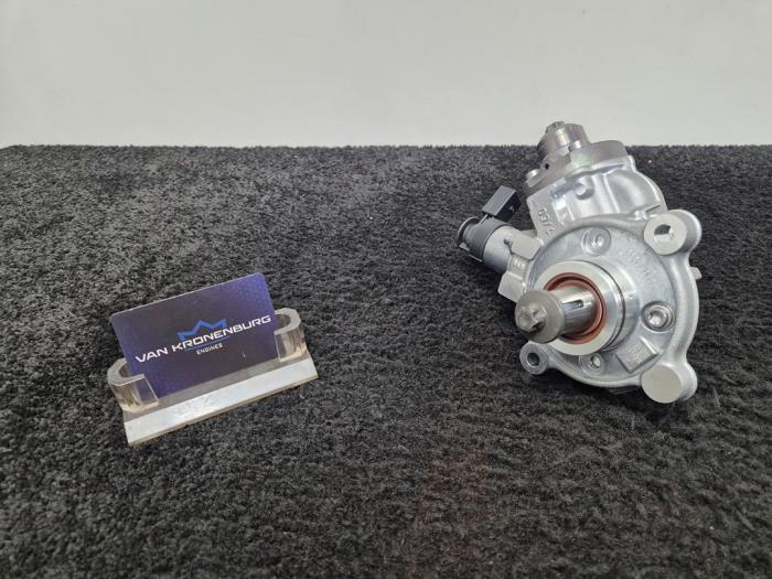 Nieuwe Dieselpomp Mercedes E (W213) E-220d 2.0 Turbo 16V 4-Matic Prijs € 450,00 Inclusief btw aangeboden door Van Kronenburg Engines