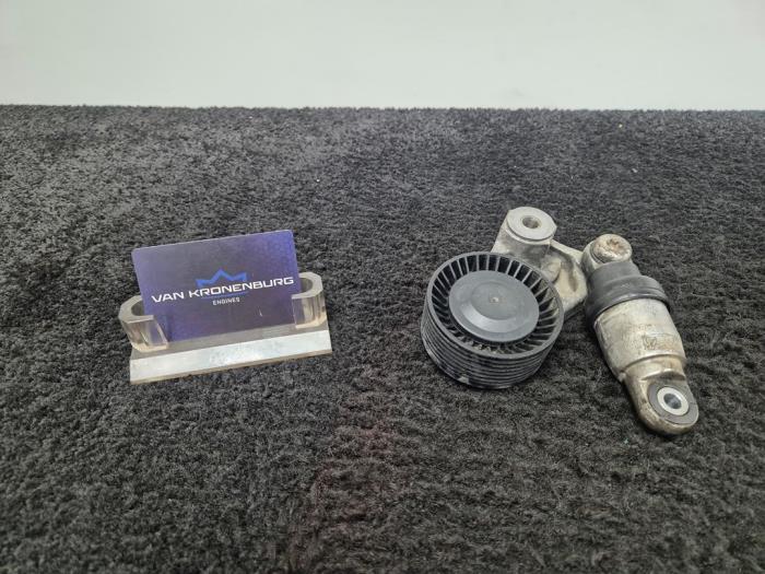 Gebruikte Spanner multiriem Porsche Cayenne (9PA) 4.8 V8 32V Turbo Prijs € 49,95 Inclusief btw aangeboden door Van Kronenburg Engines