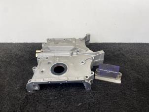 Nieuwe Distributiedeksel Chrysler PT Cruiser 2.2 CRD 16V Prijs € 150,00 Inclusief btw aangeboden door Van Kronenburg Engines